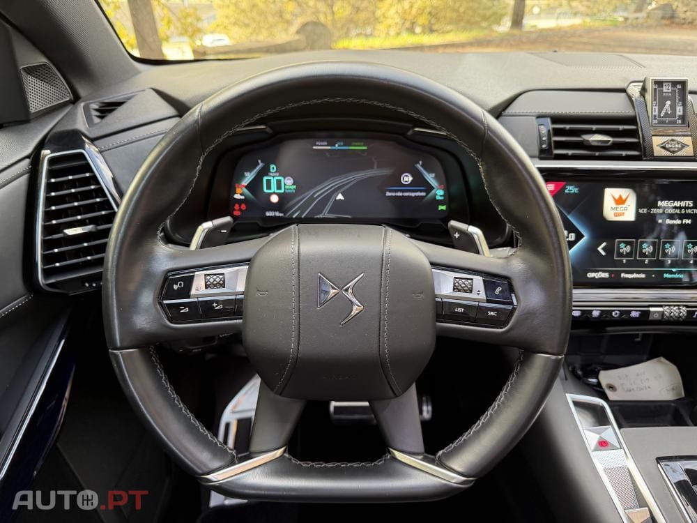 DS DS7 Crossback E-Tense Performance Line+ EAT8