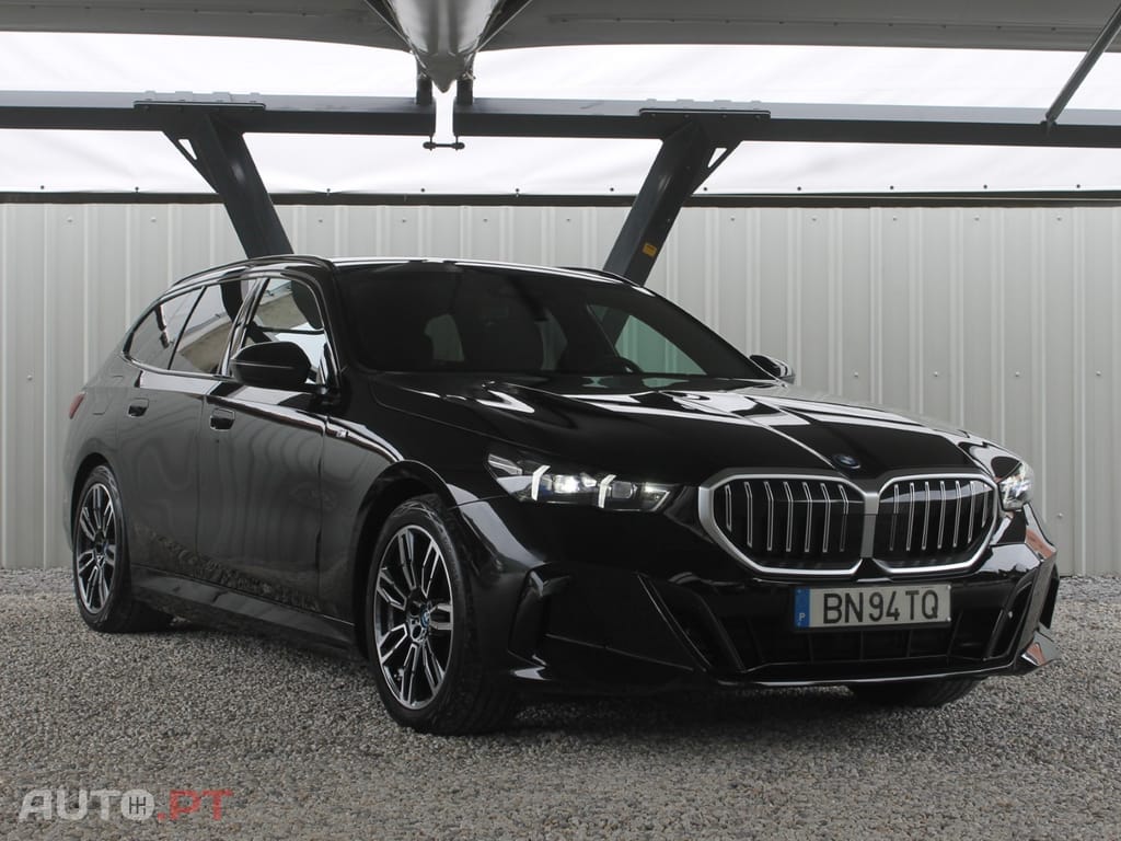 BMW 530 e Pack Desportivo M