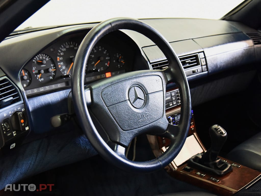 Mercedes-Benz SL 280 R129