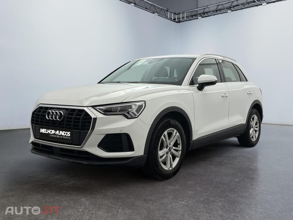 Audi Q3 35 TFSI S Business line