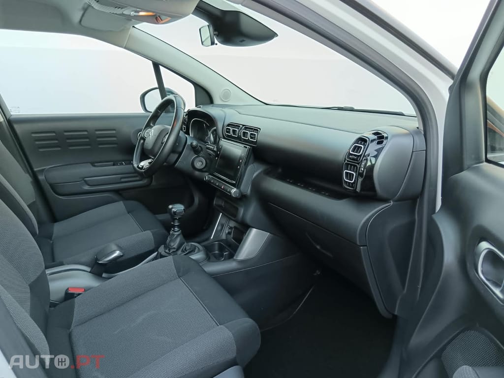 Citroen C3 Aircross 1.2 PURETECH 110 SHINE