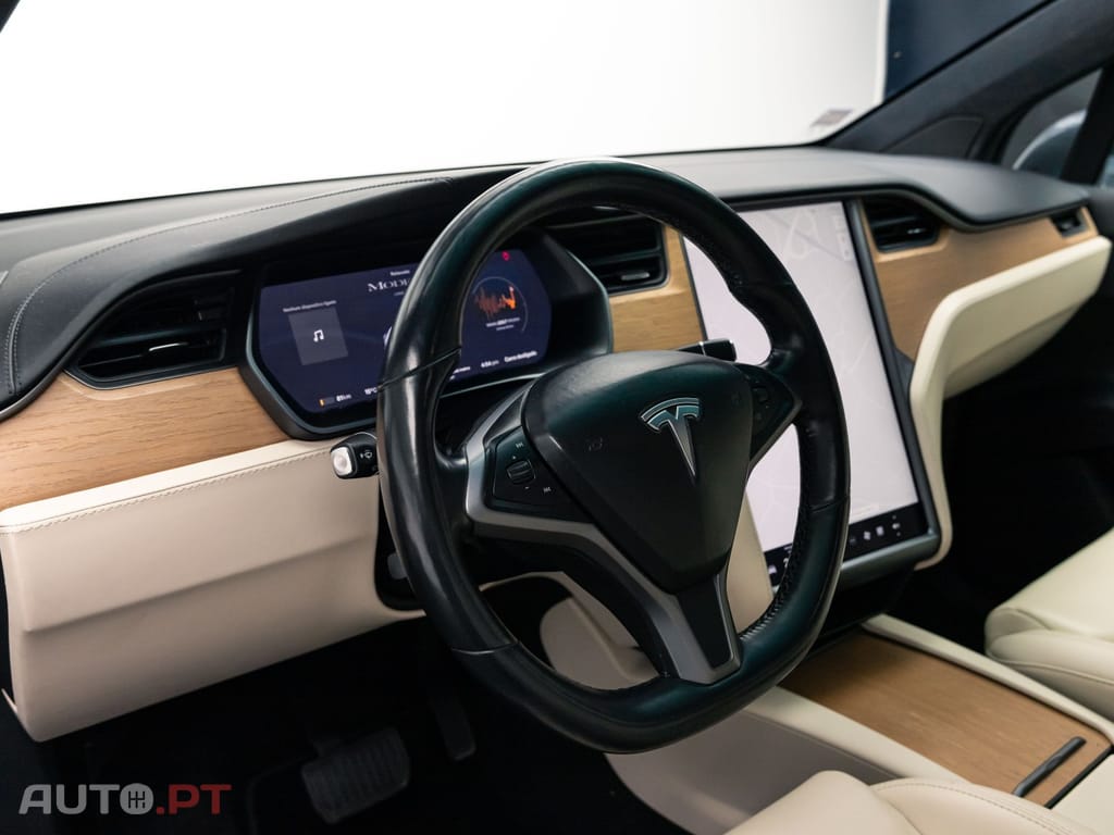 Tesla Model X 100 kWh Long Range AWD