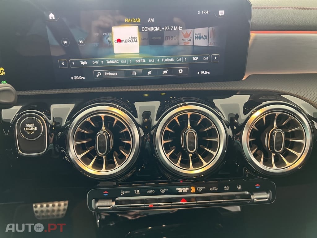 Mercedes-Benz CLA 250 e Shooting Brake AMG Line