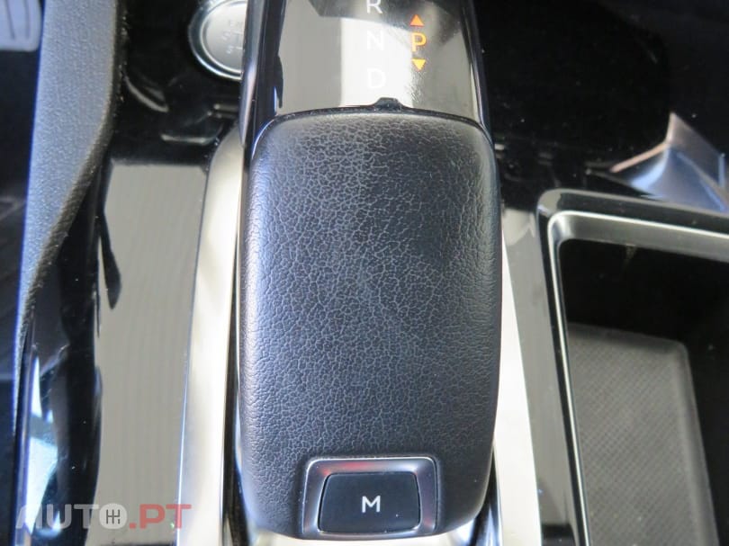 Peugeot 3008 1.5 BlueHDi Allure EAT8
