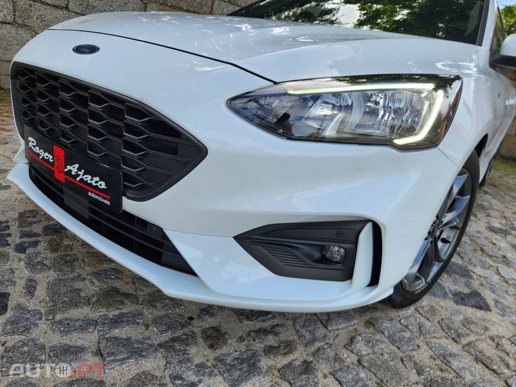 Ford Focus SW 1.5 TDCi EcoBlue ST-Line