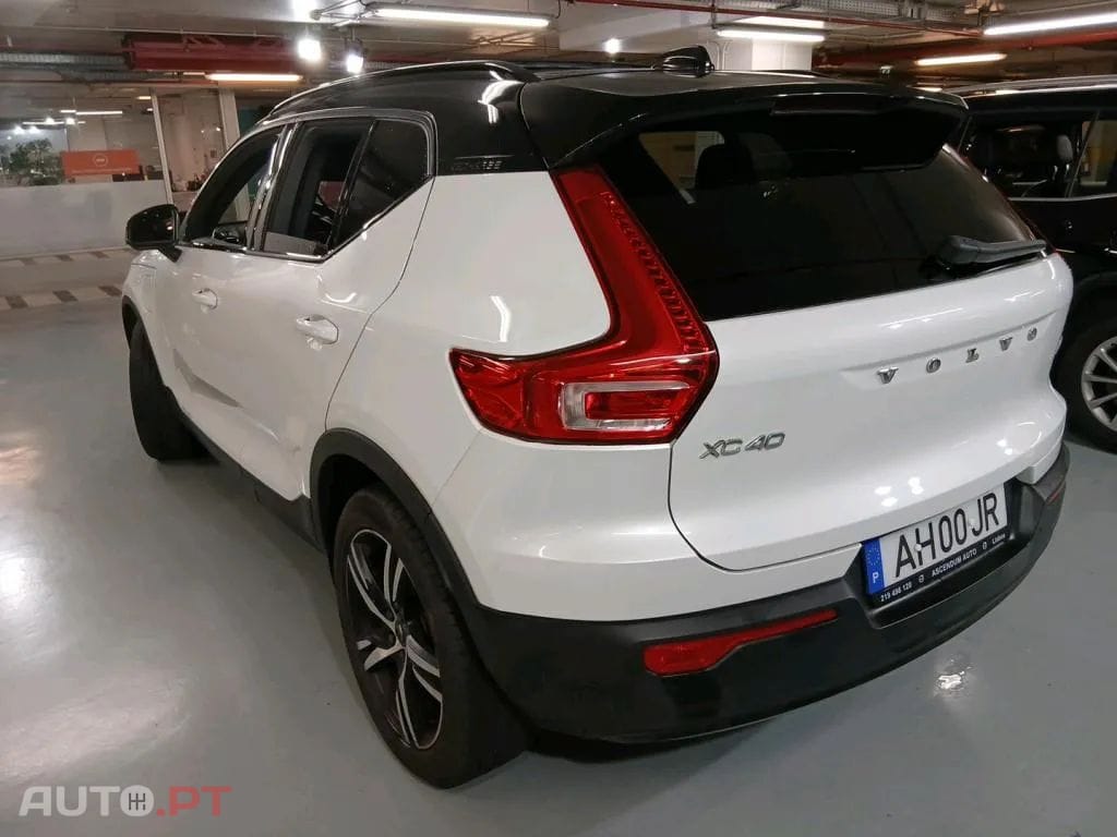 Volvo XC40 1.5 T5 PHEV R-Design