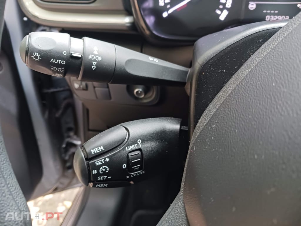 Citroen C3 1.2 PureTech C-Series