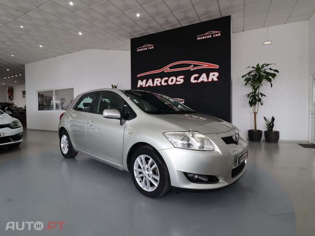Toyota Auris 1.4 D-4D AC