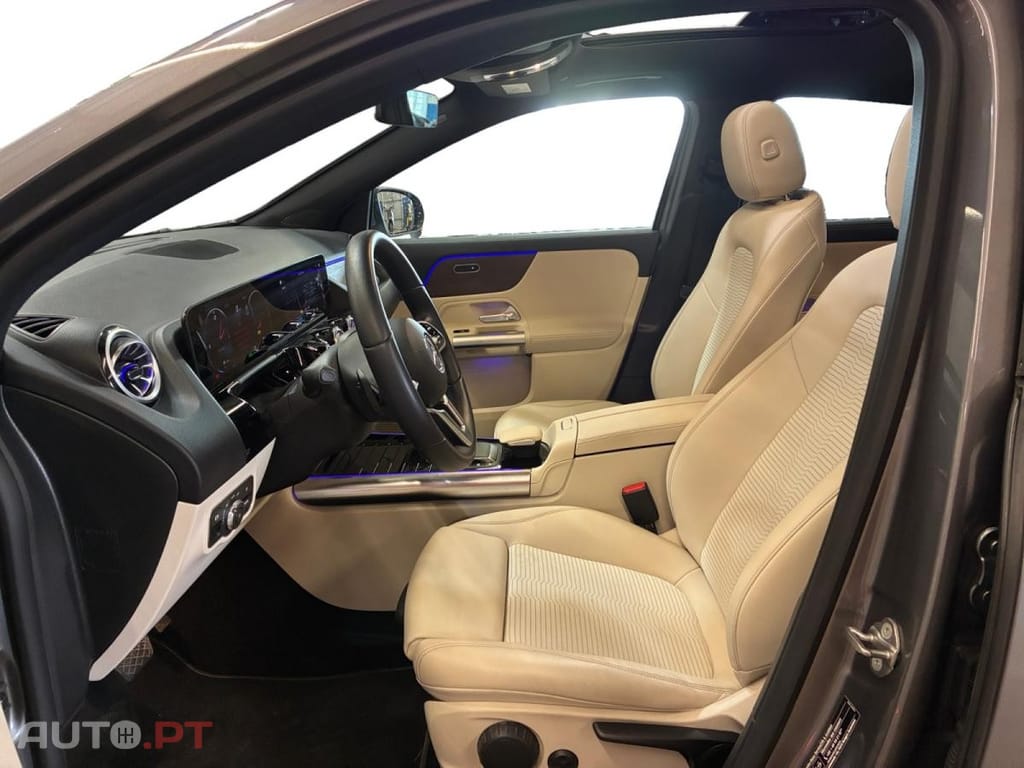 Mercedes-Benz GLA 250 e Business Line 8G-DCT