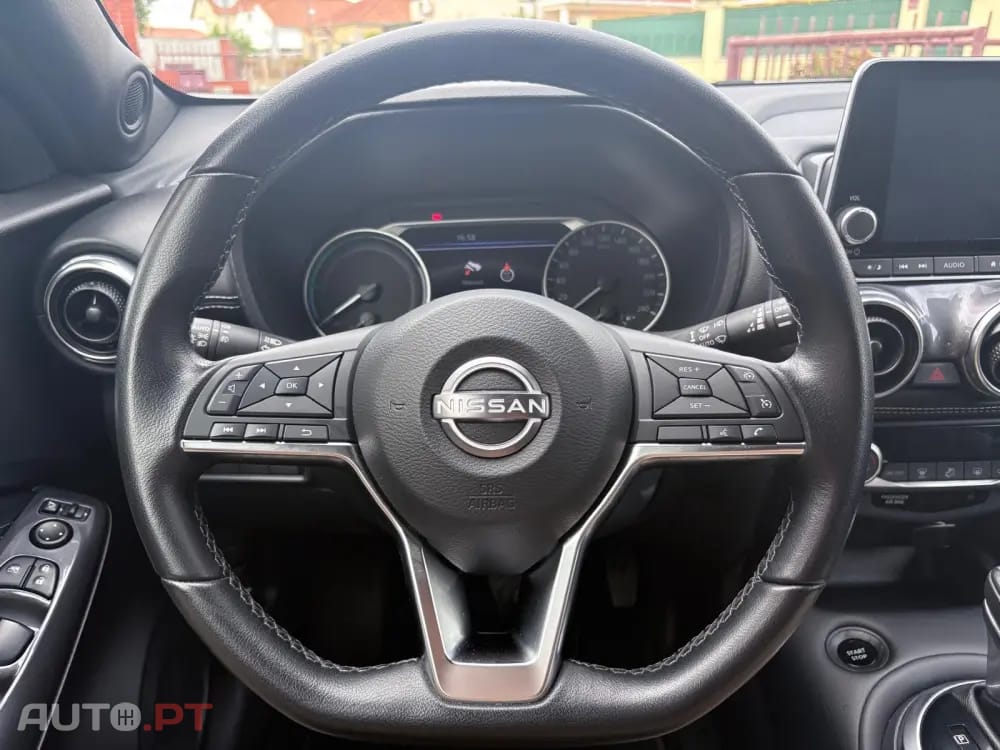 Nissan Juke 1.6 Hybrid N-Connecta