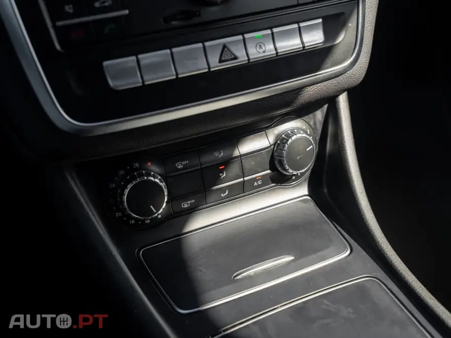 Mercedes-Benz CLA 200 d 7G-DCT AMG Line