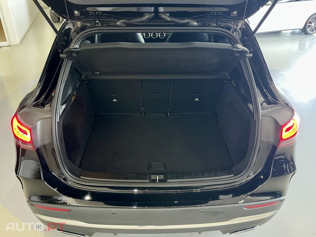 Mercedes-Benz GLA 250 e AMG Line