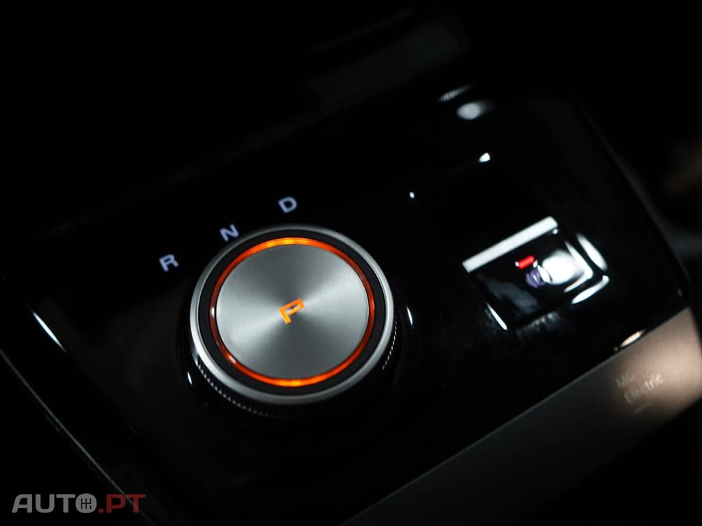 MG MG4 64 kWh Luxury