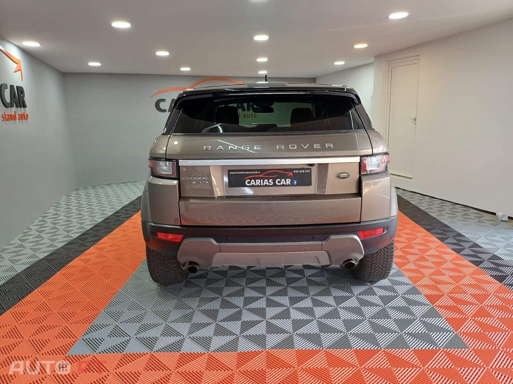 Land Rover Evoque 2.0 P250 AWD R-Dynamic HSE Auto