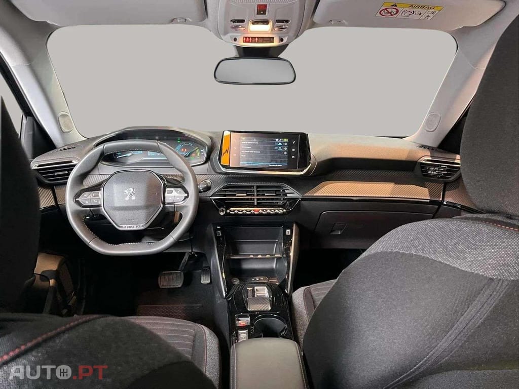 Peugeot E-2008 Active 