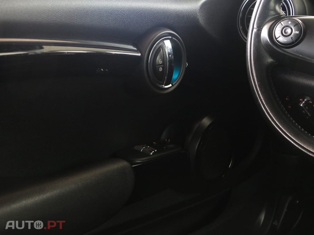 MINI Cooper Cooper S