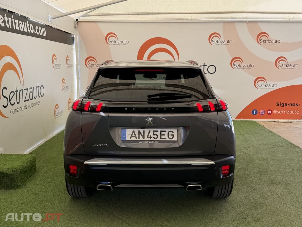 Peugeot 2008 1.2 PureTech Allure Pack EAT8