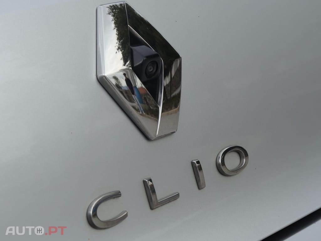 Renault Clio 1.0 TCe Limited CVT