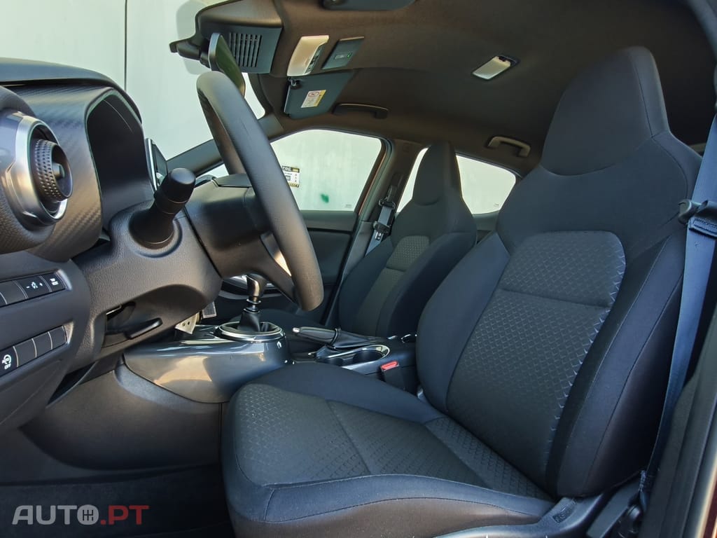Nissan Juke DIG-T 117 Acenta — fotografia 9