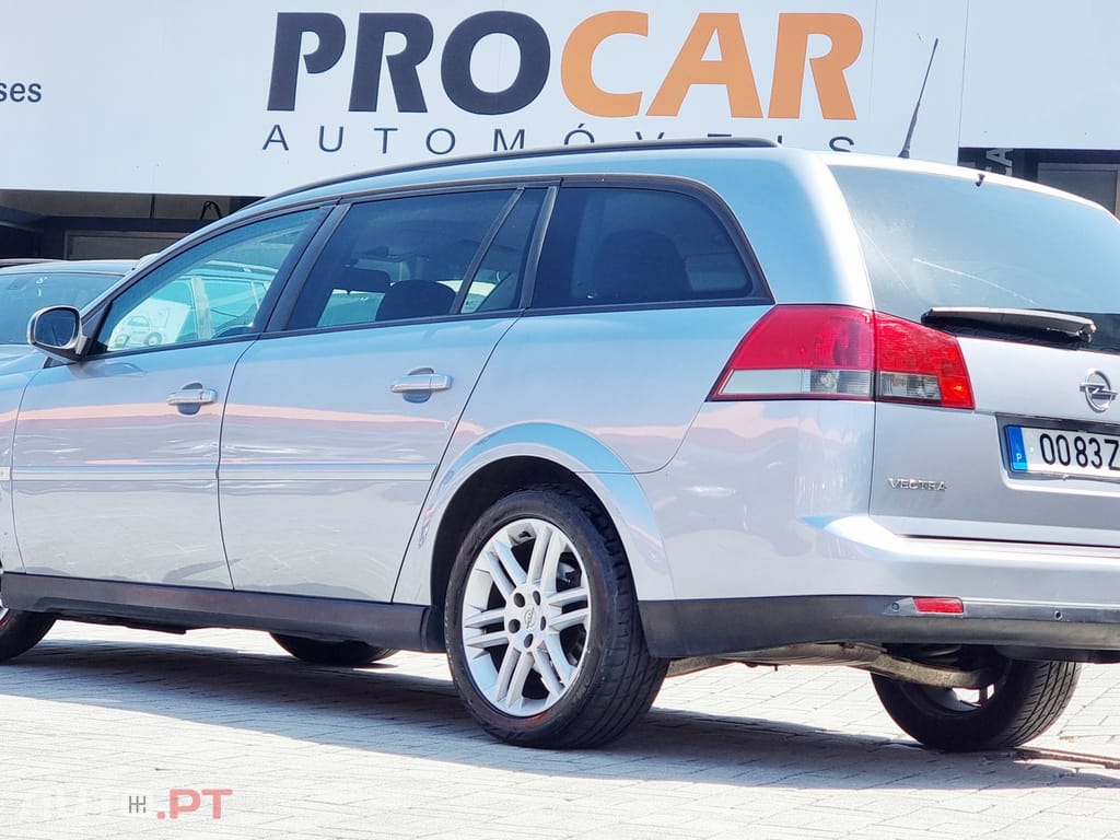 Opel Vectra Caravan 1.9 CDTi Cosmo