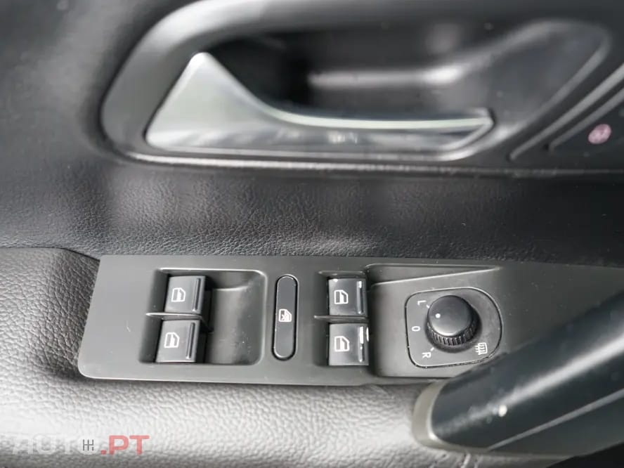 Volkswagen Passat CC 2.0 TDi