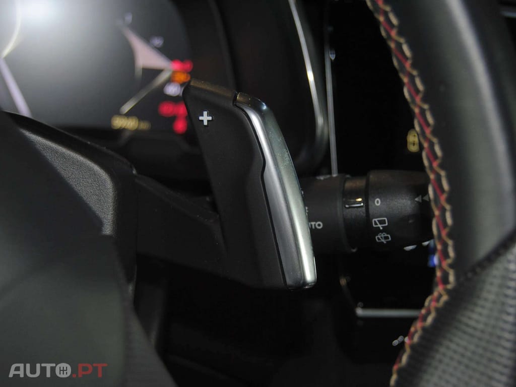 DS DS7 E-Tense Performance Line EAT8