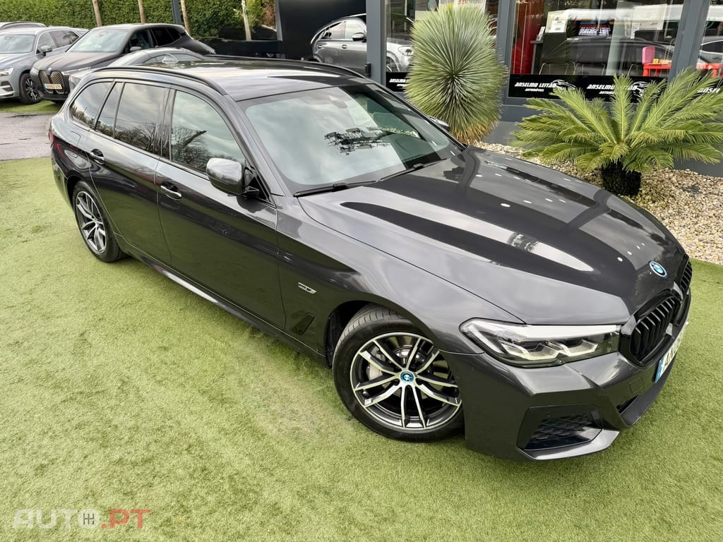 BMW 530 e Pack Desportivo M