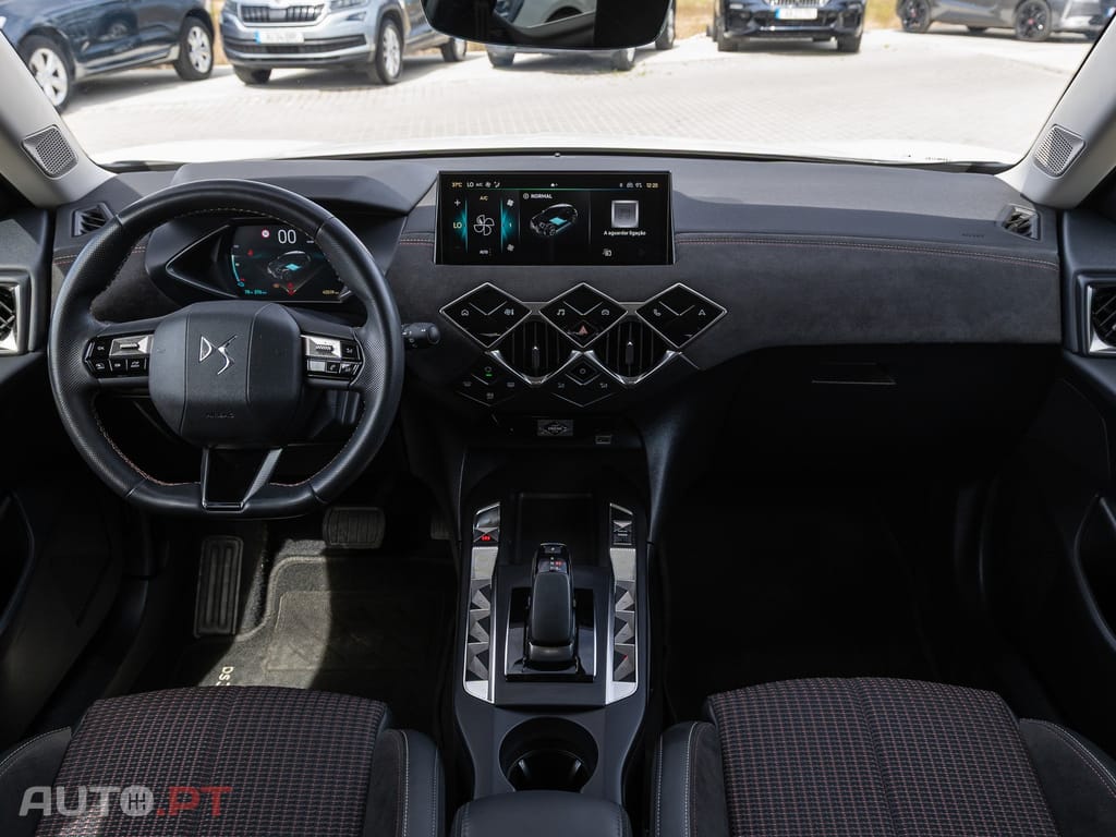 DS DS3 E-Tense Performance Line