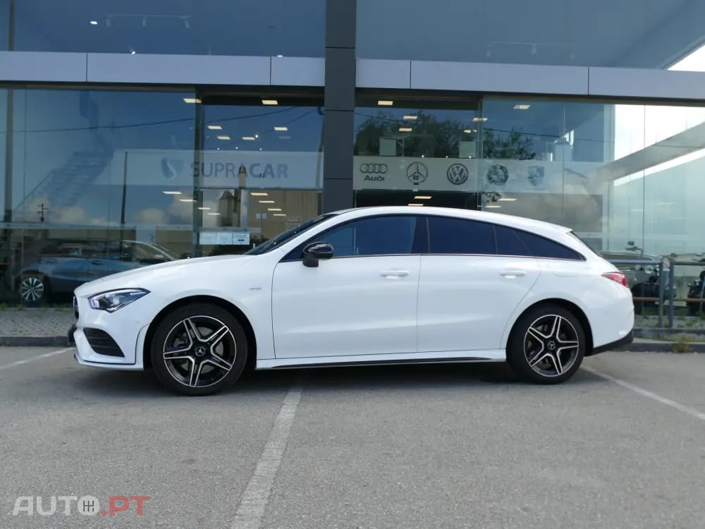 Mercedes-Benz CLA 250 e Shooting Brake AMG Line