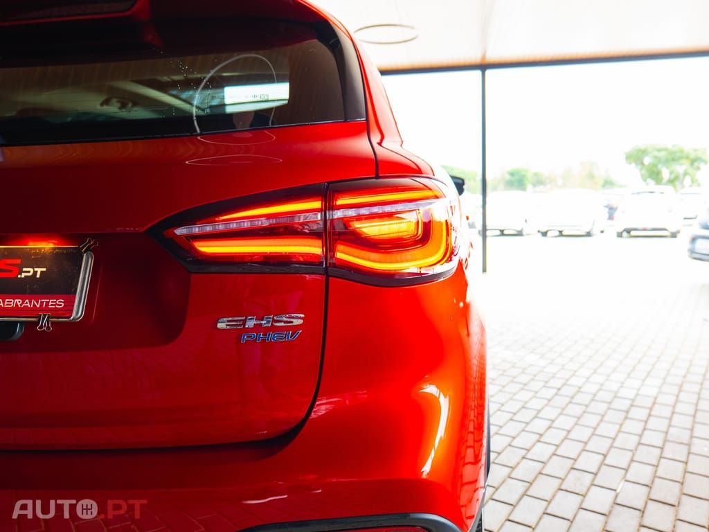 MG EHS 1.5 T-GDI Plug-in Hybrid Luxury