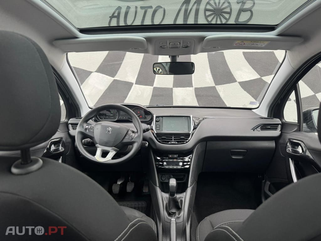 Peugeot 208 PureTech 82 Start & Stop Allure