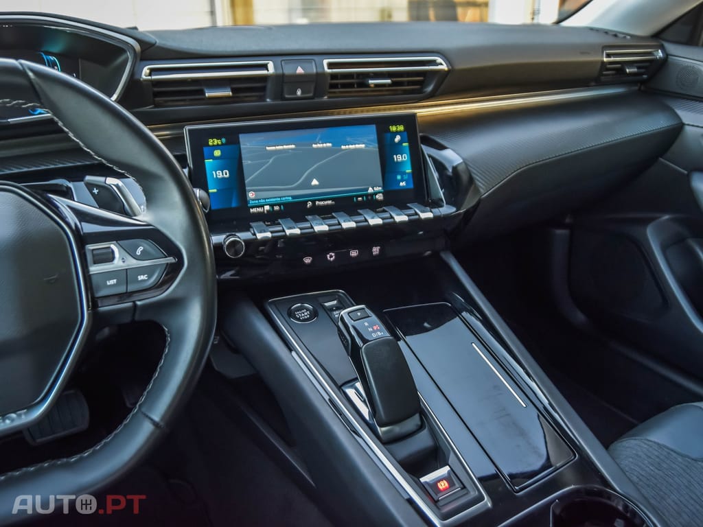 Peugeot 508 1.6 Hybrid Allure Pack e-EAT8