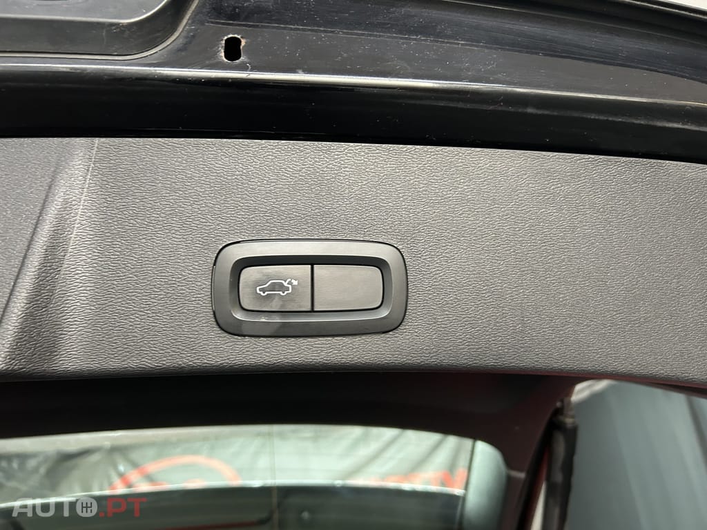 Volvo XC40 2.0 D3