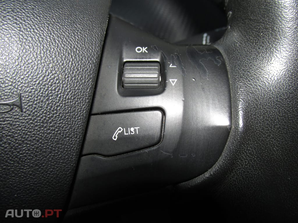 Peugeot 208 1.6 BlueHDi Style