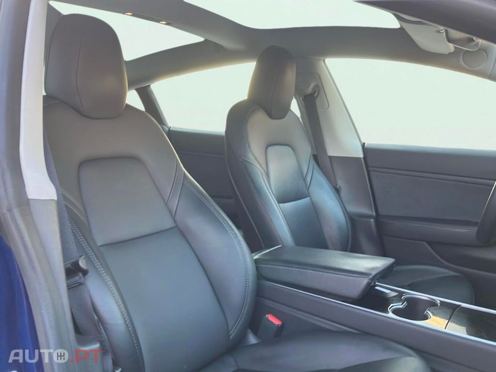 Tesla Model 3 Long-Range Dual Motor AWD