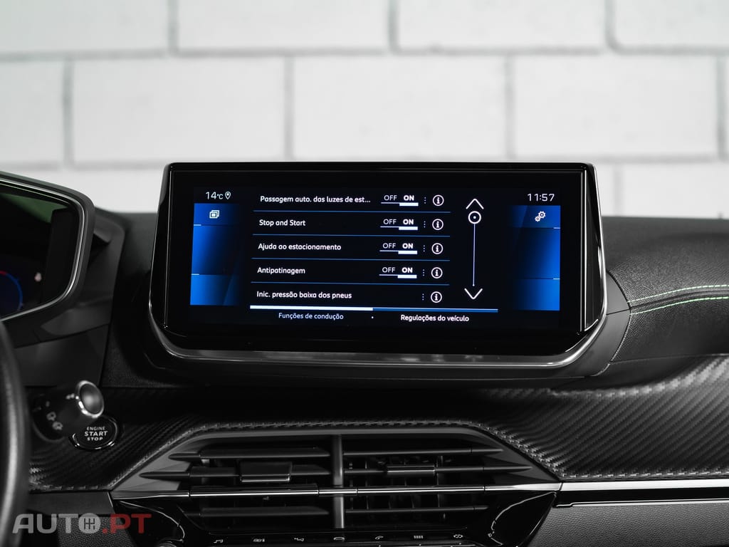 Peugeot 208 1.2 PureTech GT EAT8