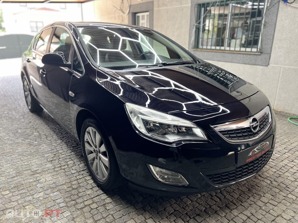 Opel Astra J 1.7 CDTI