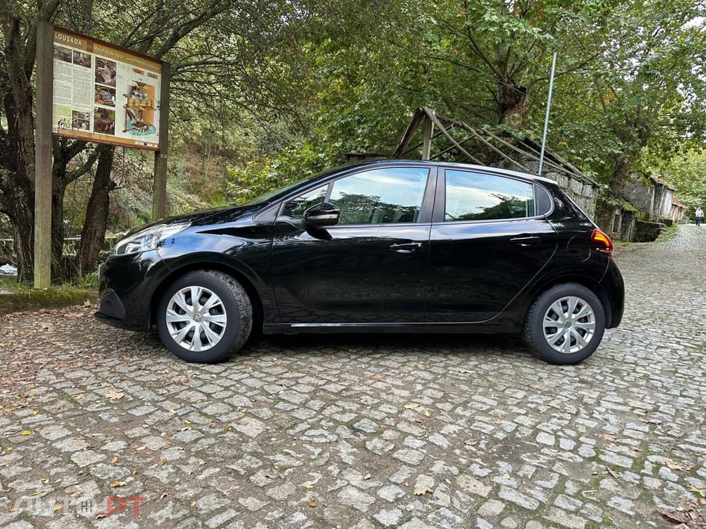 Peugeot 208 1.2 PureTech Style