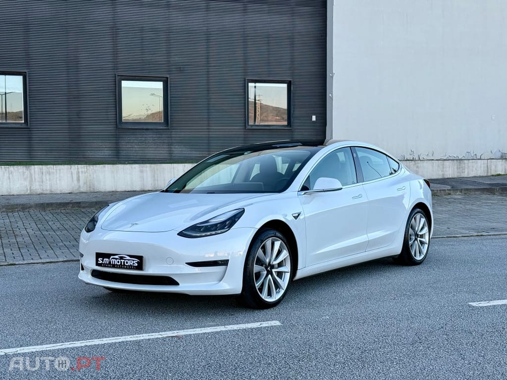 Tesla Model 3 Long Range AWD Dual Motor