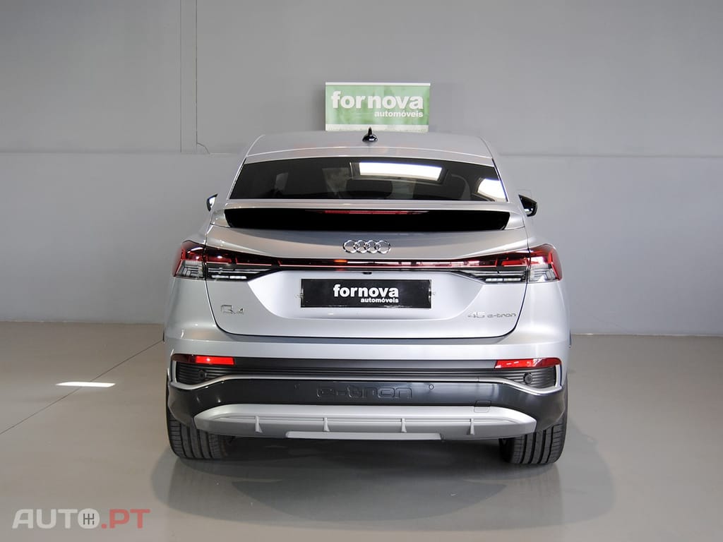 Audi Q4 E-Tron 45 82 kWh SE Business Plus