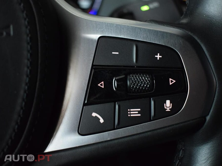 BMW 216 d Pack Desportivo M