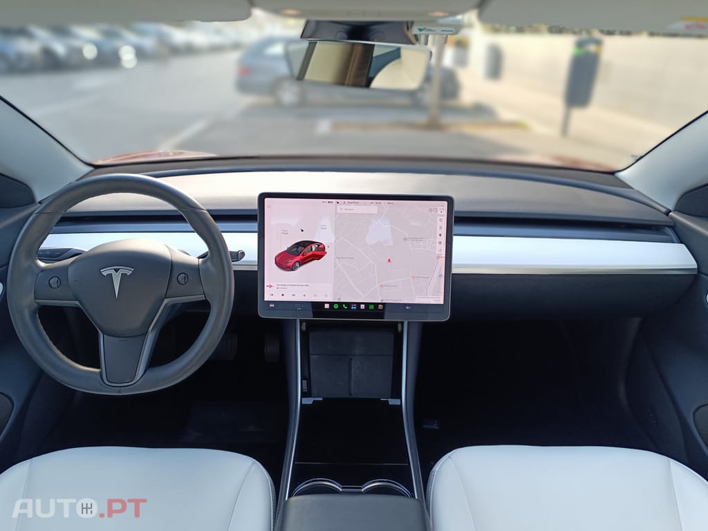 Tesla Model 3 Standard Range Plus RWD