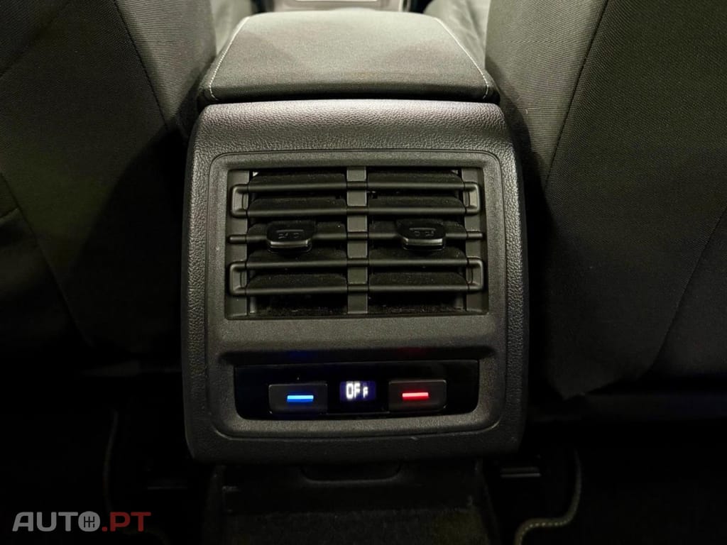 Volkswagen Golf 2.0 TDI Conceptline