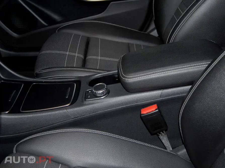 Mercedes-Benz A 180 D URBAN AUTO