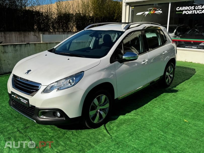 Peugeot 2008 1.2 PureTech Allure