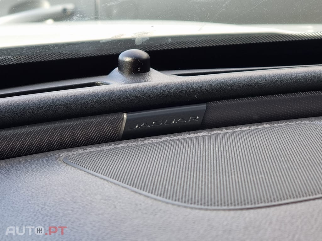 Jaguar XE 2.0 D R-Sport Aut.