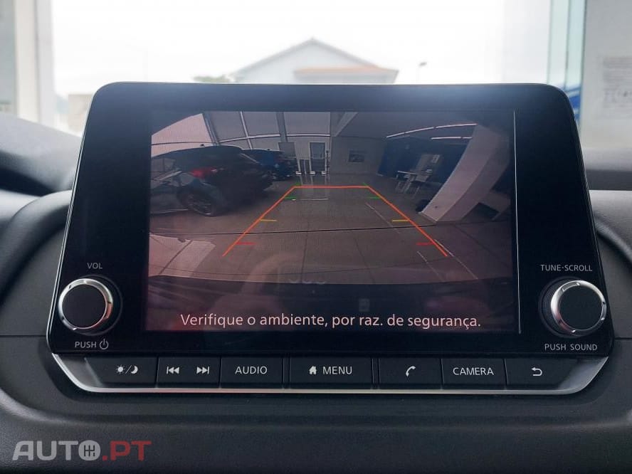 Nissan Qashqai 1.3 DIG-T N-Connecta LED+SKY