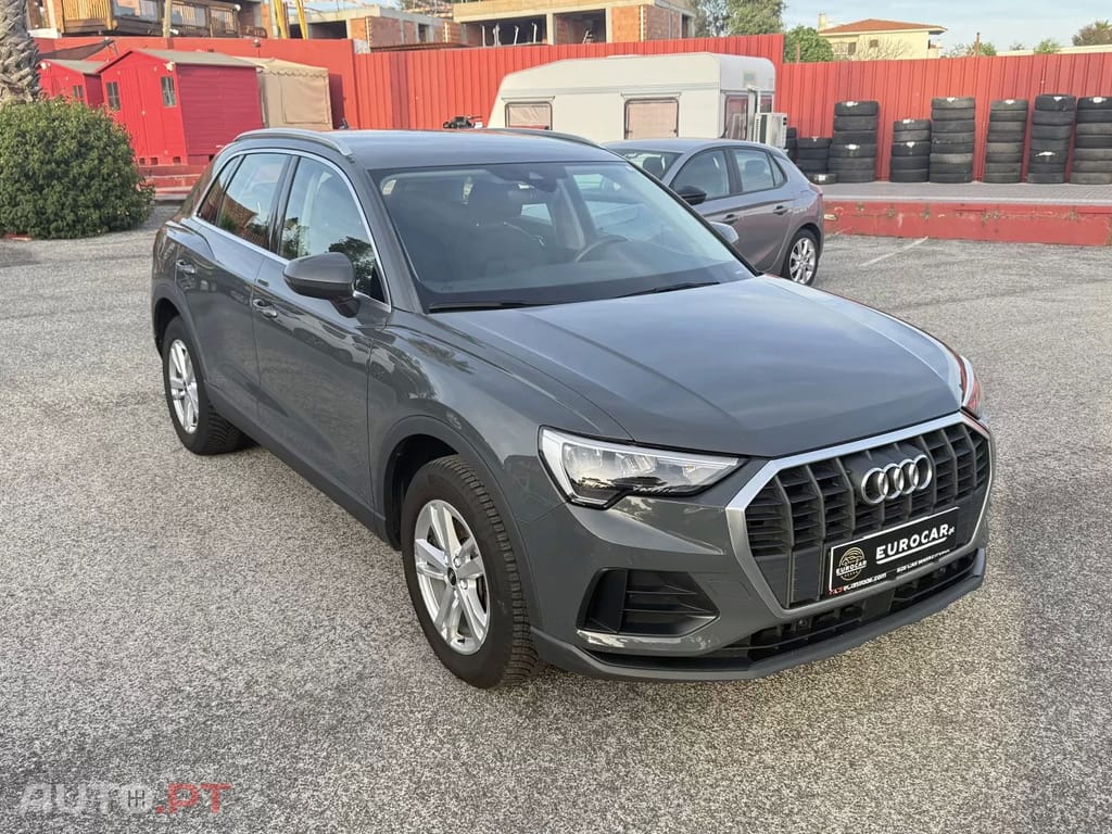 Audi Q3 45 TFSIe S tronic