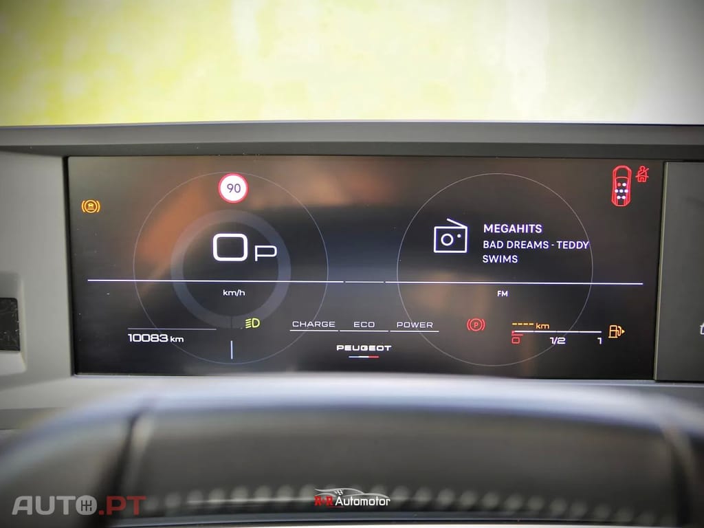 Peugeot 5008 1.2 Hybrid Allure e-DCS6
