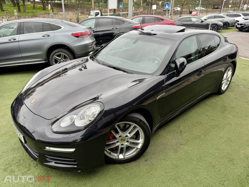 Porsche Panamera Standard